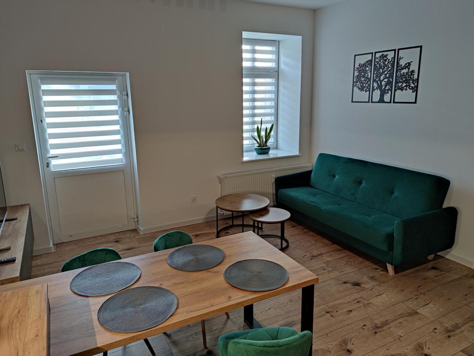 Apartament Joanna ウストロン エクステリア 写真